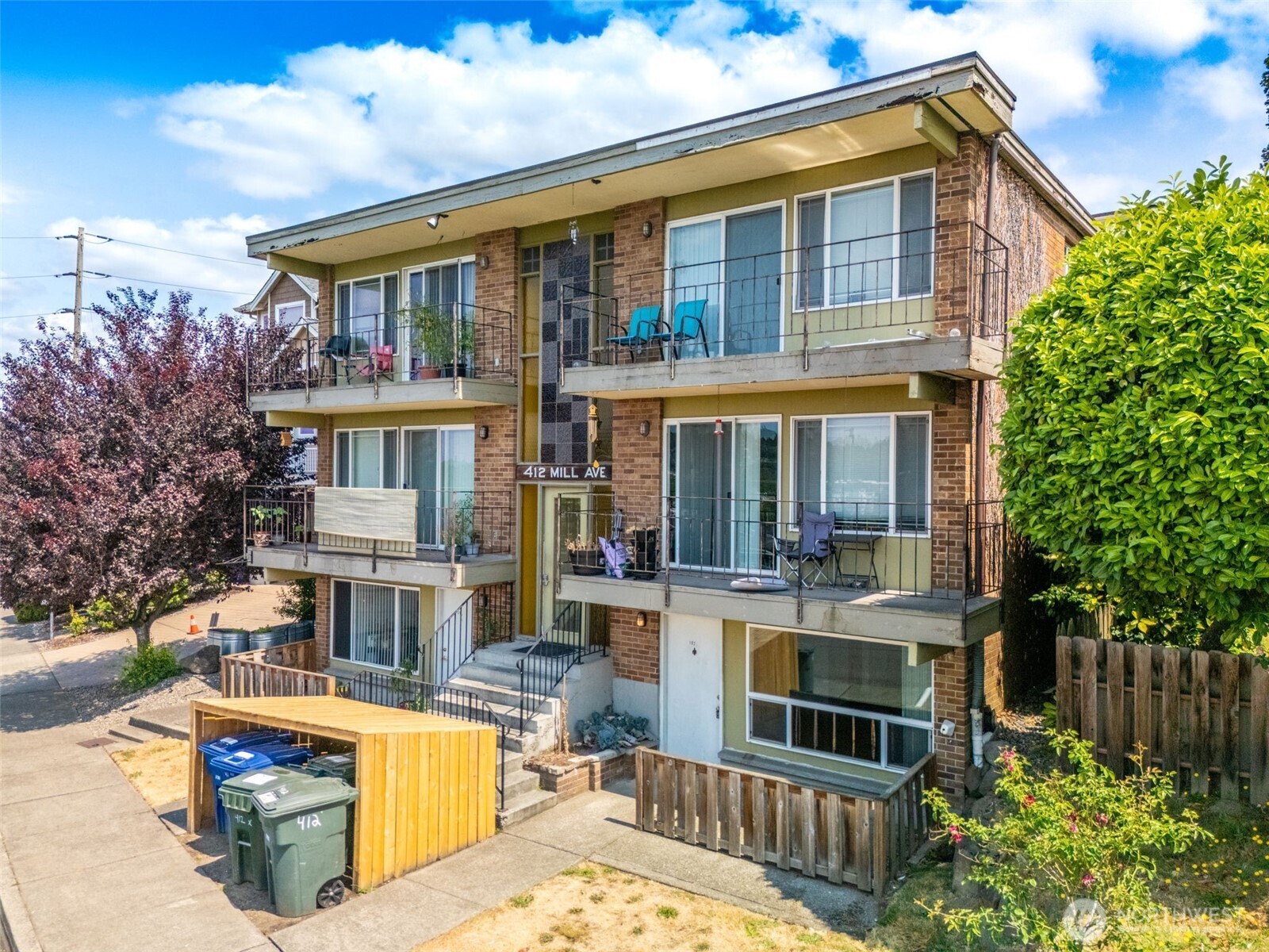 Photo of 412 Mill Avenue S, Renton, WA 98057