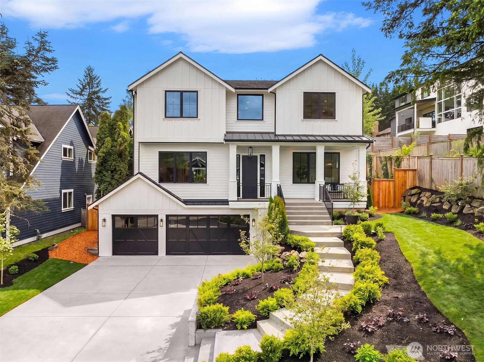 Photo of 10415 SE 13th Street, Bellevue, WA 98004