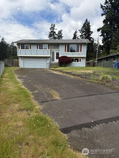 Photo of 1306 Sherwood Court E, Tacoma, WA 98445