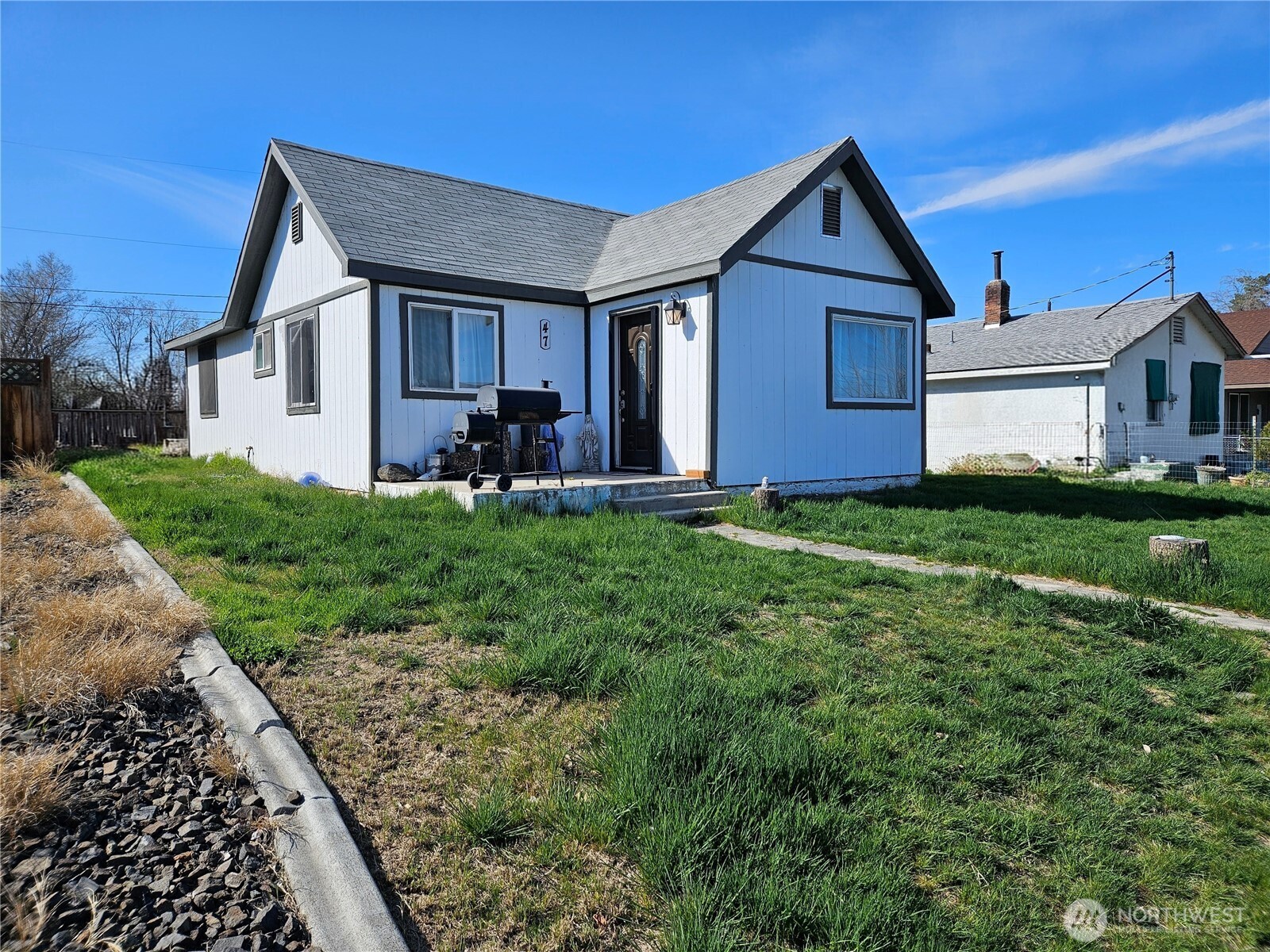 Photo of 47 S Dogwood Street, Soap Lake, WA 98851