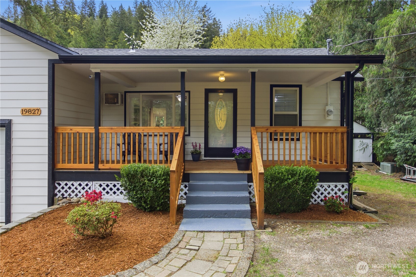 Photo of 19827 Renton-Maple Valley Road SE, Maple Valley, WA 98038