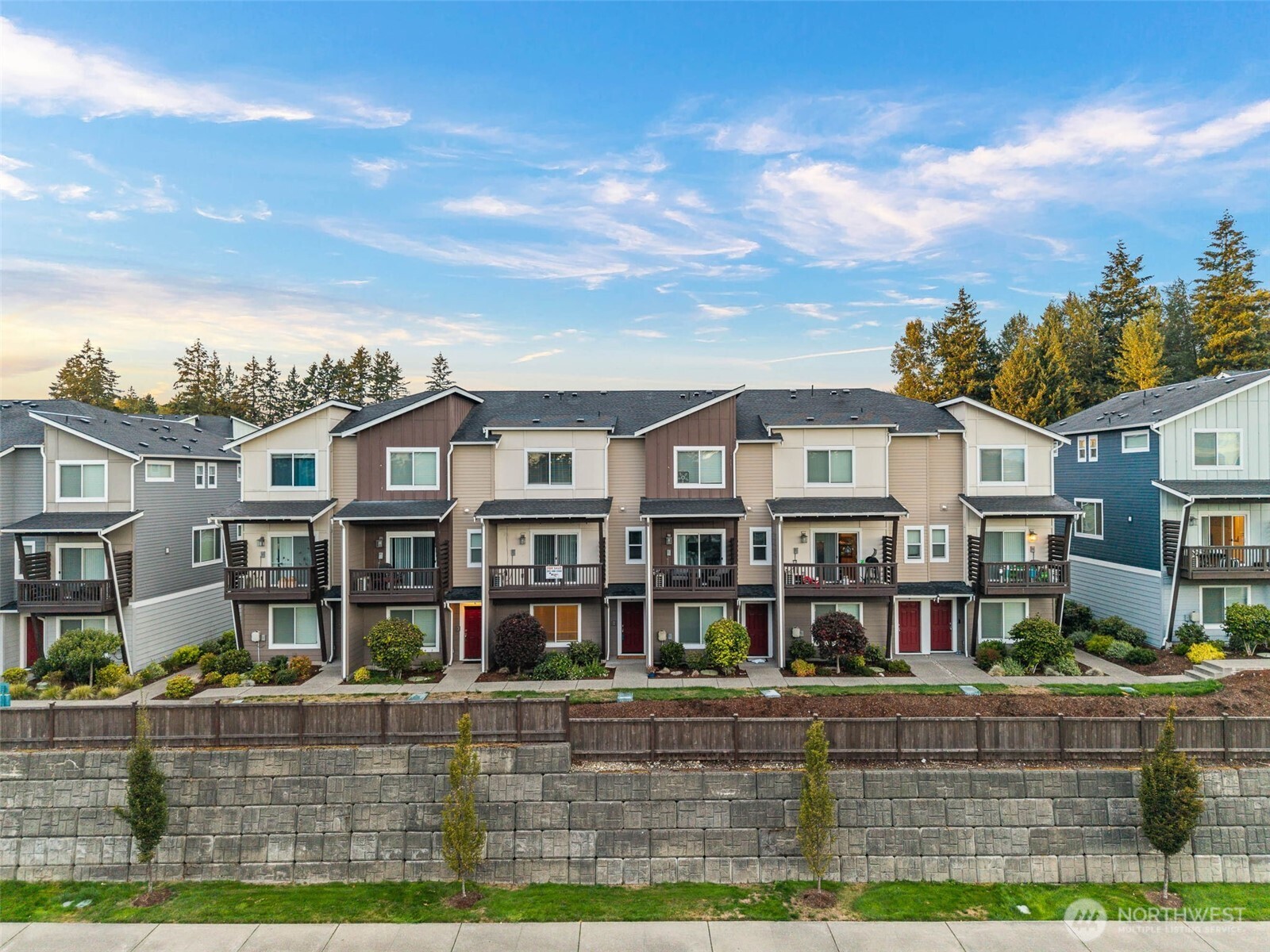 Photo of 17537 110th Avenue E, Puyallup, WA 98374