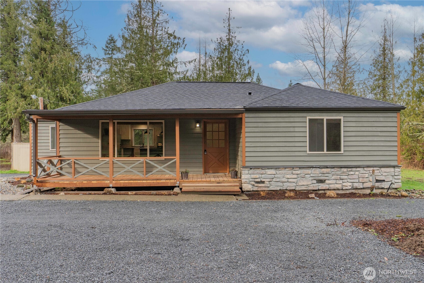 Photo of 39618 E Meridian, Eatonville, WA 98328