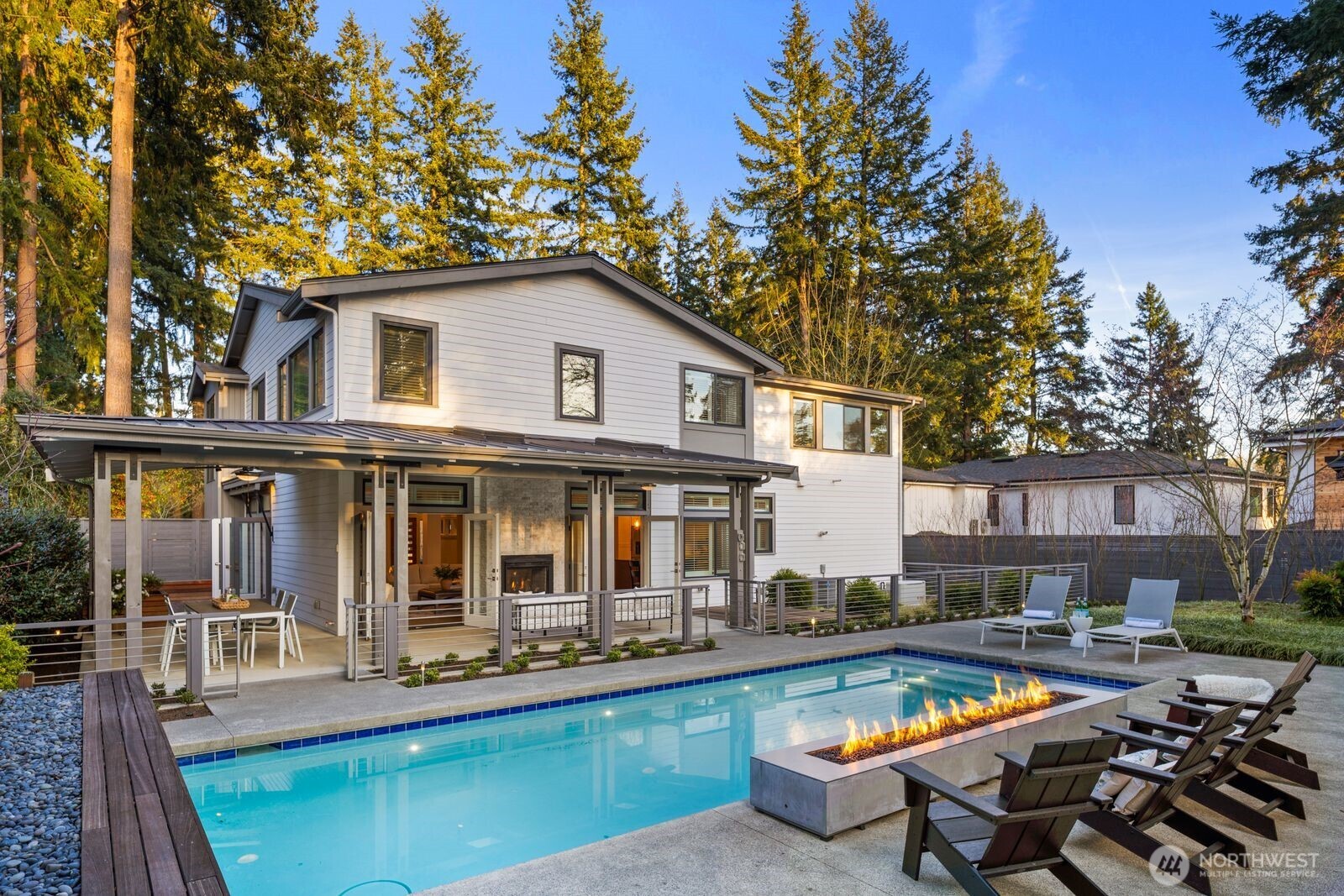 Photo of 10833 104th Avenue NE, Kirkland, WA 98033