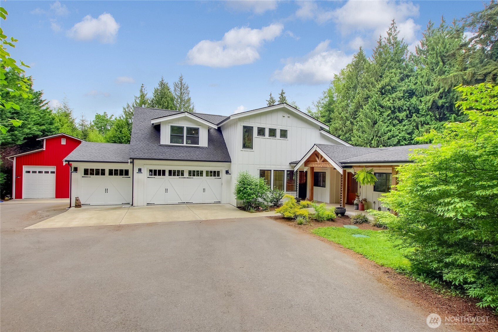 Photo of 16023 Snohomish Avenue, Snohomish, WA 98296