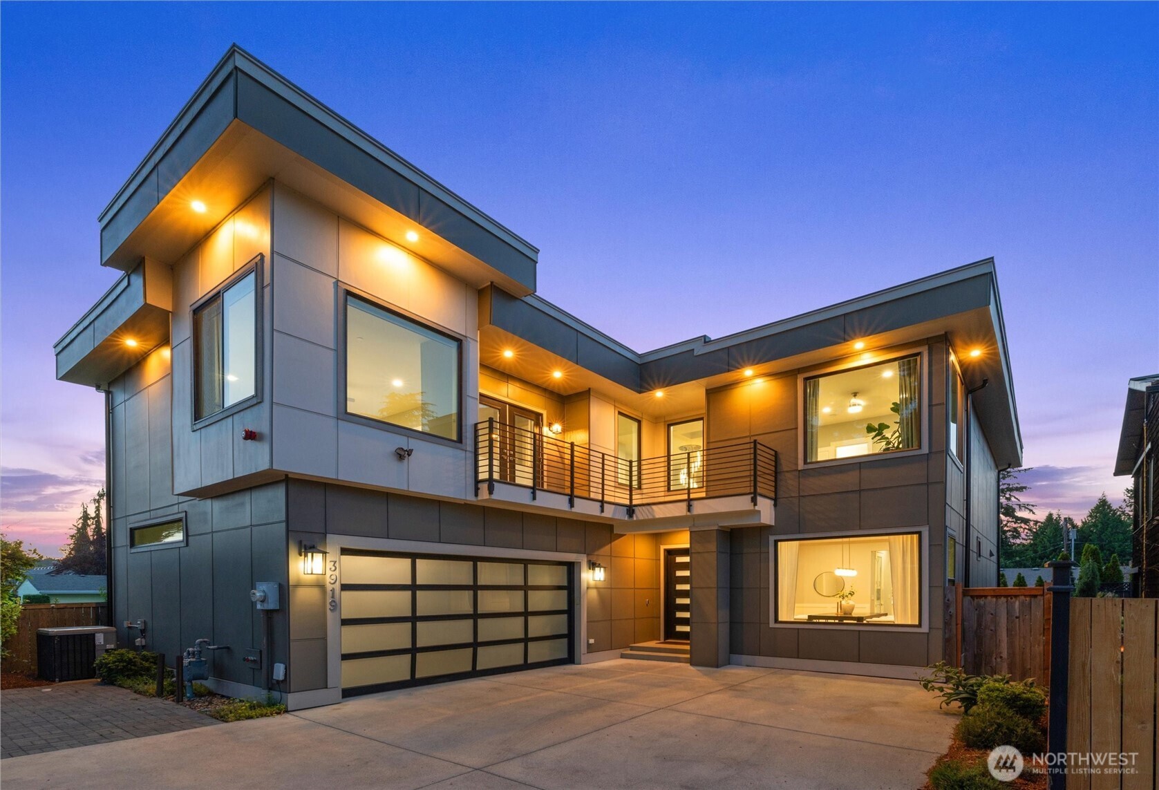 Photo of 3919 Meadow Avenue N, Renton, WA 98056