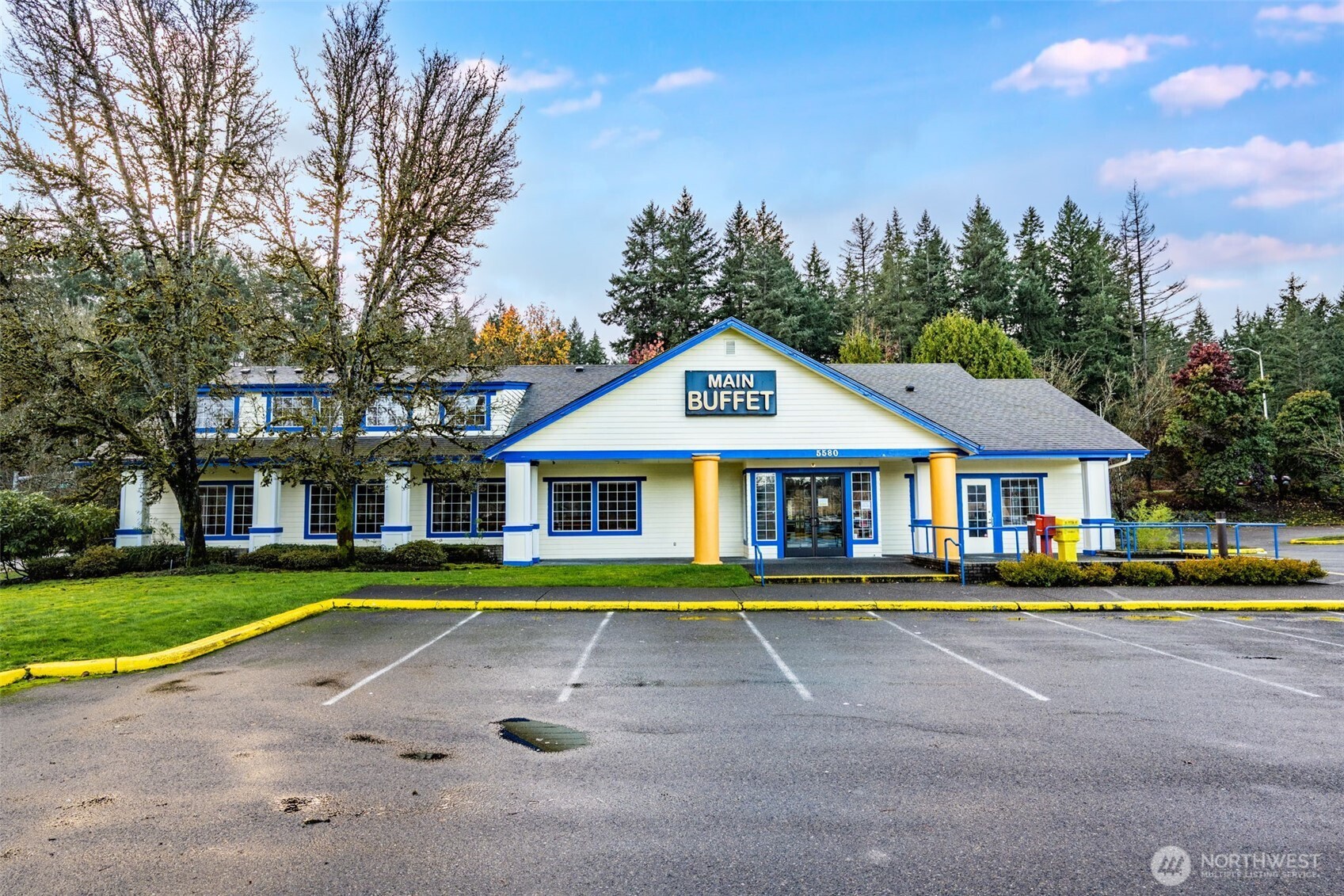 Photo of 5580 Martin Way E, Lacey, WA 98516