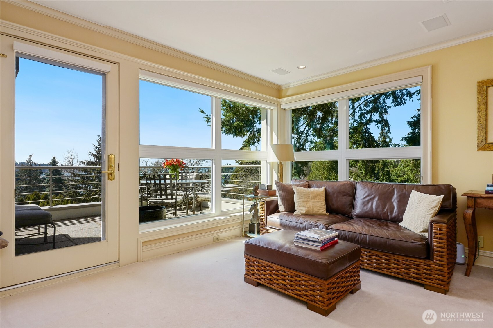 Photo of 101 99th Avenue NE, Bellevue, WA 98004