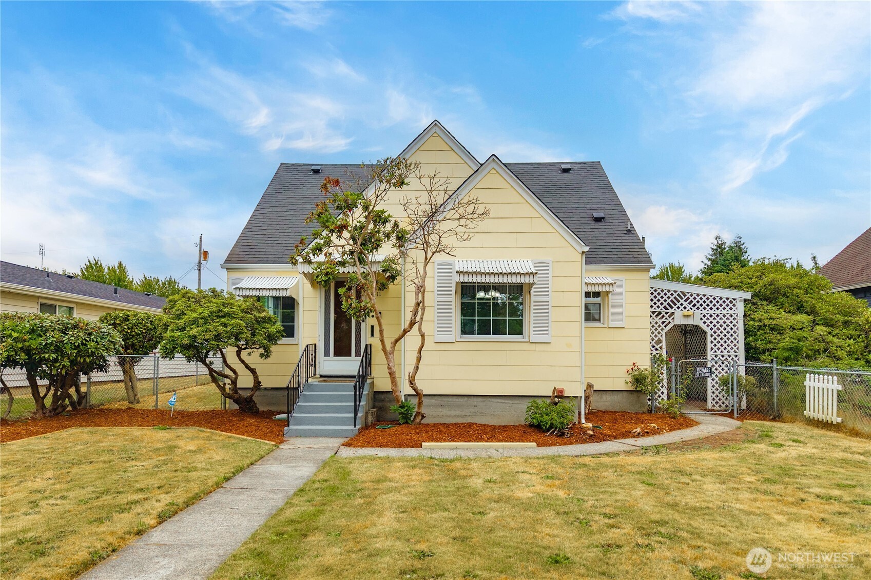 Photo of 4611 S K Street, Tacoma, WA 98408