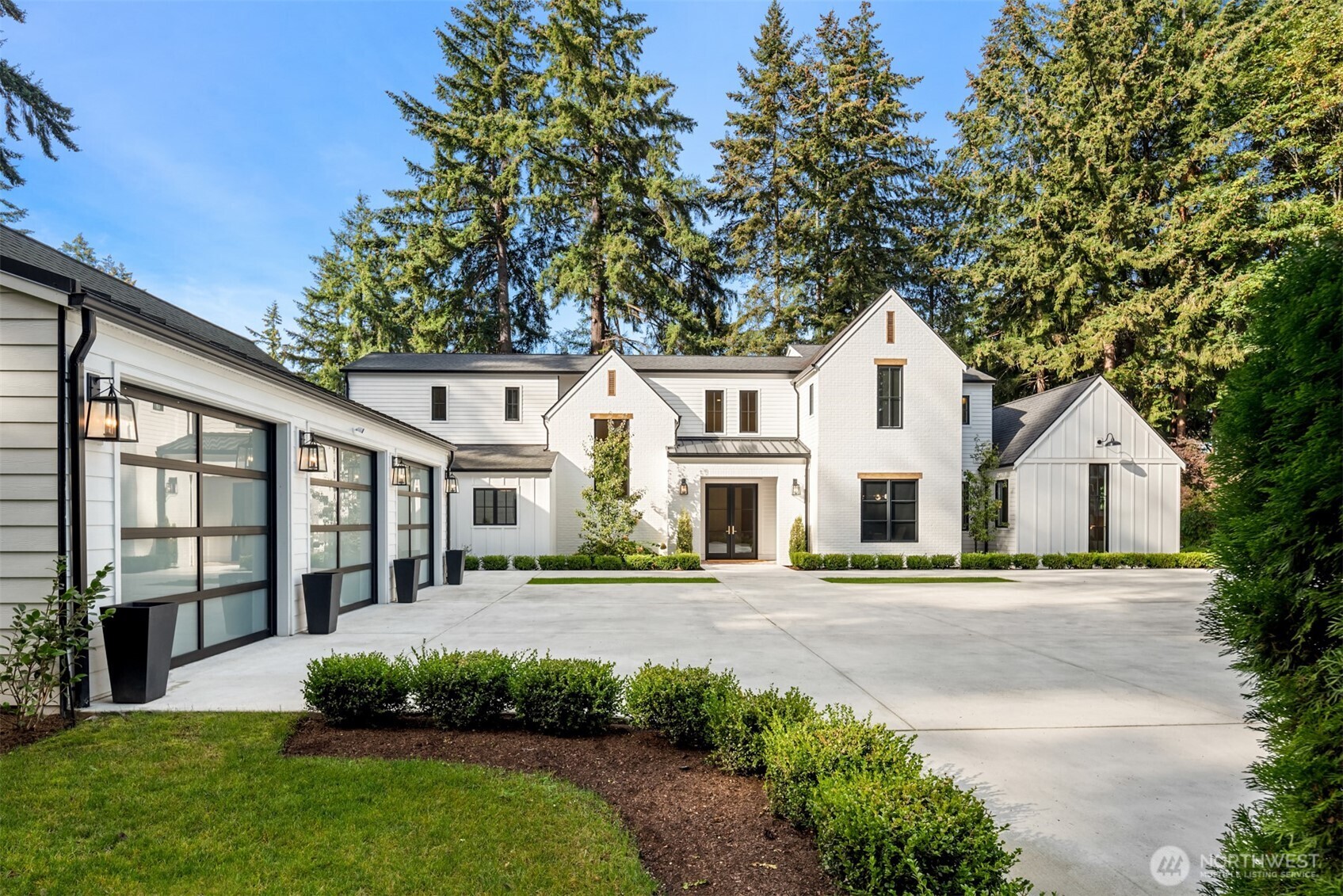 Photo of 2003 102nd Place SE, Bellevue, WA 98004