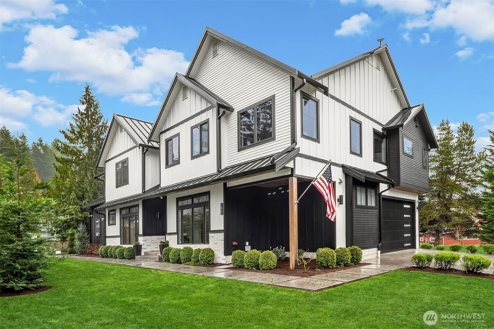 Photo of 16902 141st Place NE, Woodinville, WA 98072