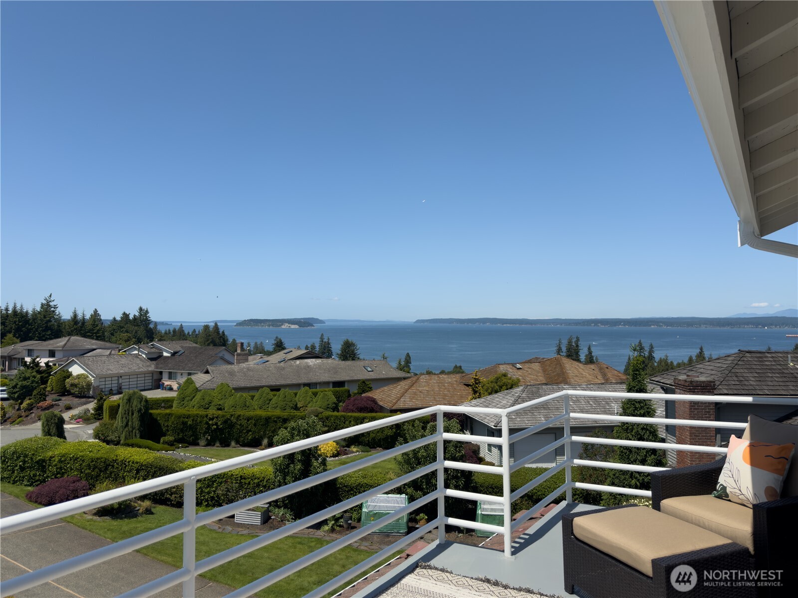 Photo of 1621 Edgemoor Lane, Everett, WA 98203