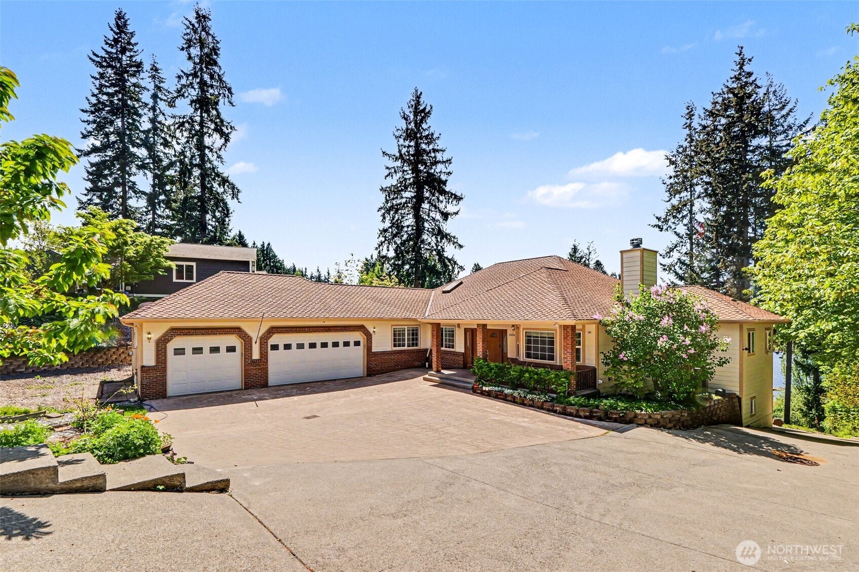 Photo of 1300 N Lake Stickney, Lynnwood, WA 98087
