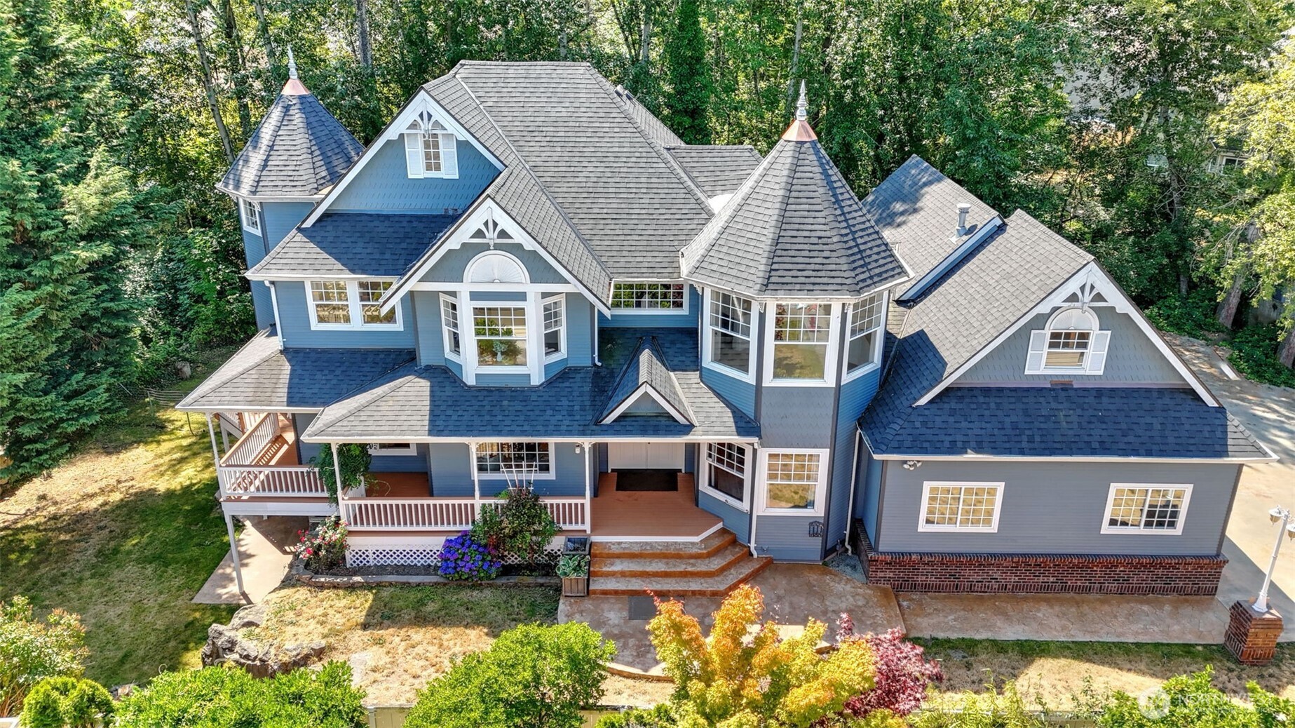 Photo of 748 Vashon Place NE, Renton, WA 98059