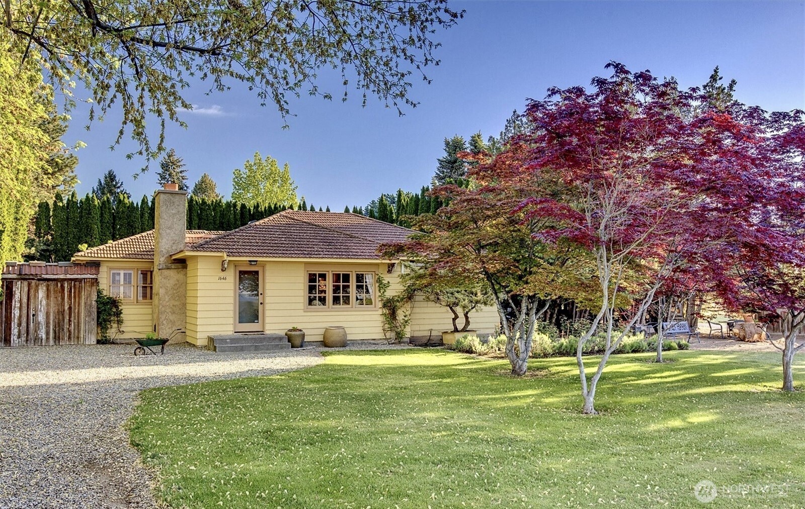 Photo of 1646 Road 20 NW, Soap Lake, WA 98851