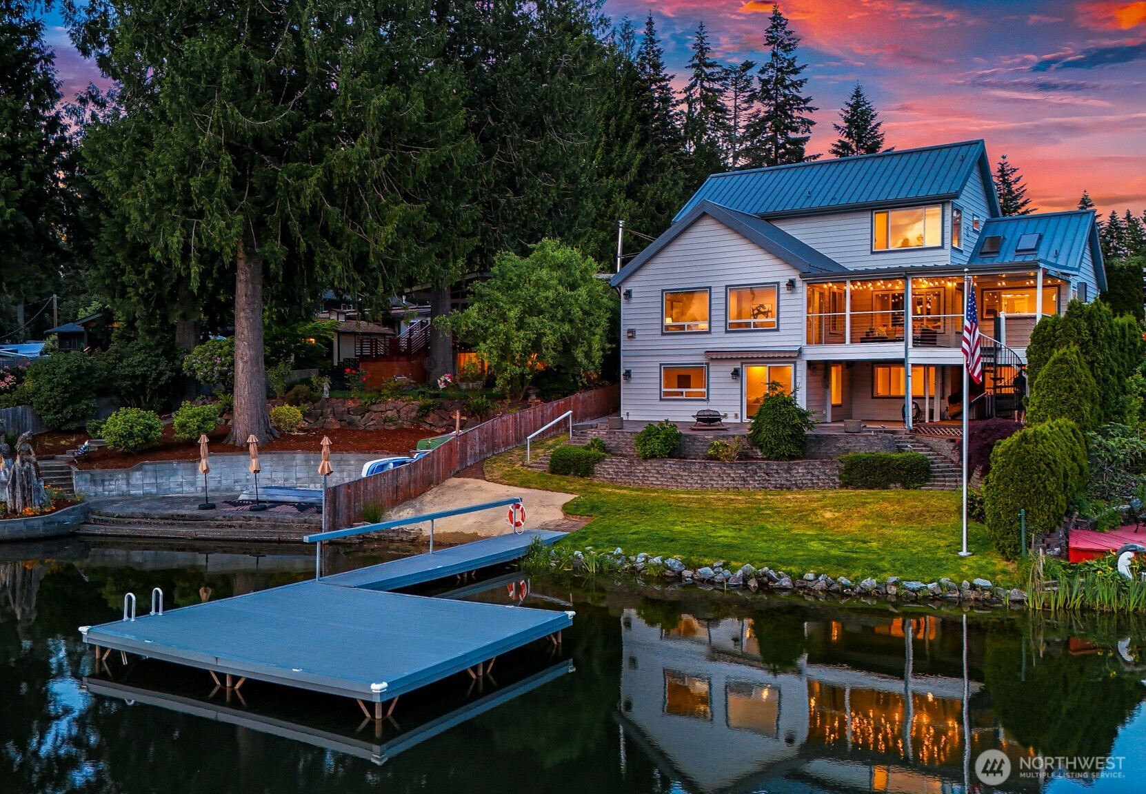 Photo of 31259 E Lake Morton Drive SE, Kent, WA 98042