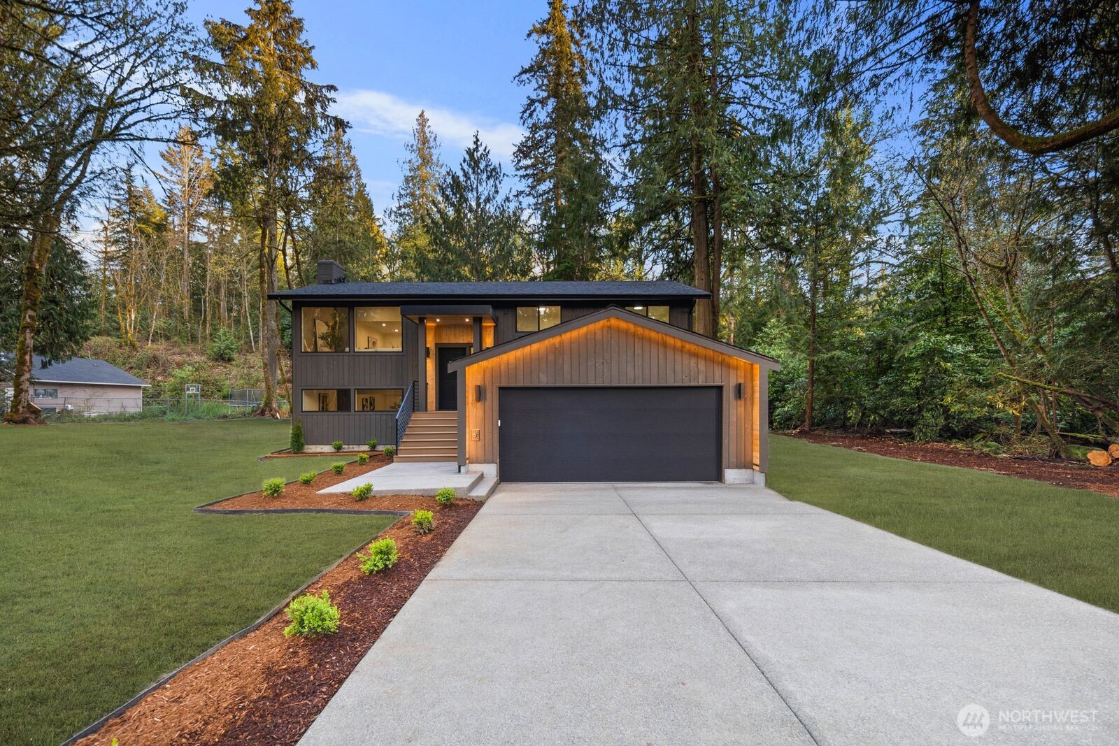 Photo of 21507 SE 248th Street, Maple Valley, WA 98038