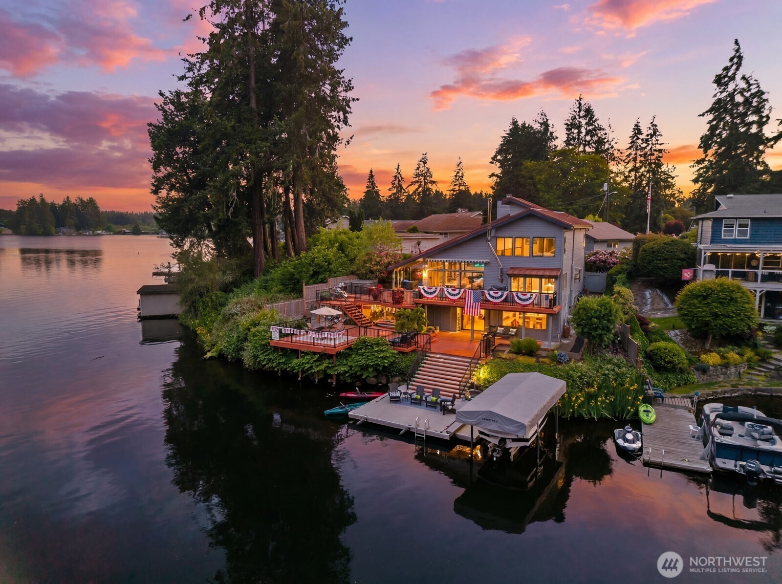 Photo of 1024 Mountain View Boulevard S, Spanaway, WA 98387