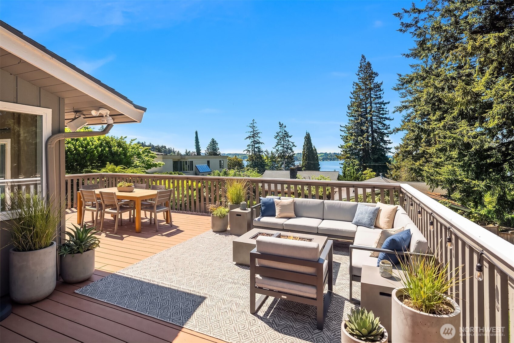 Photo of 9419 NE 5th Street, Bellevue, WA 98004