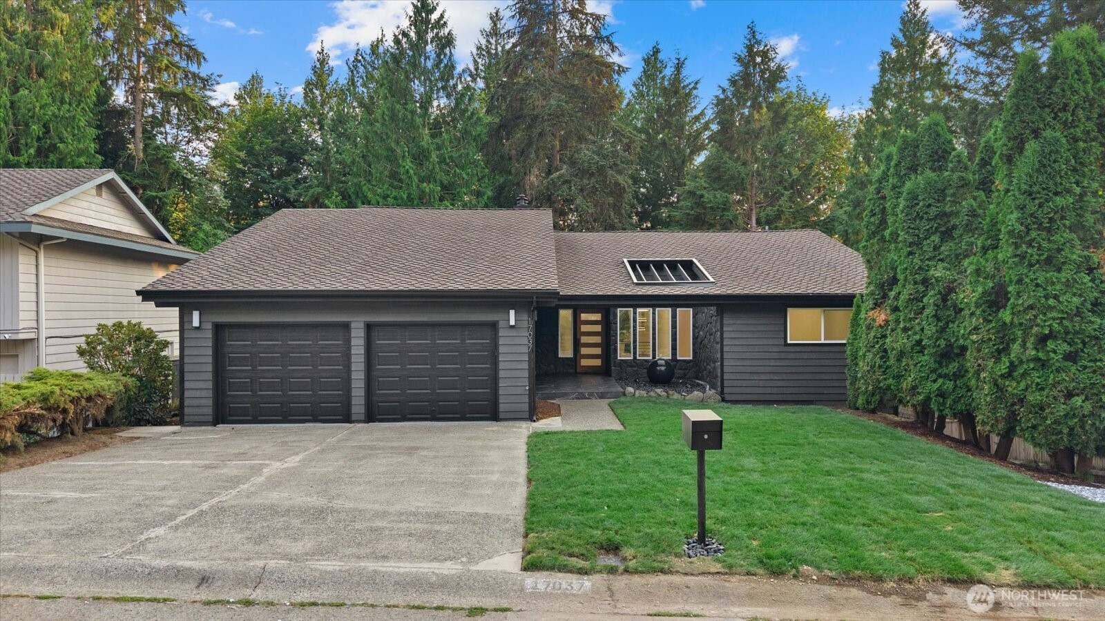 Photo of 17037 154th Place SE, Renton, WA 98058