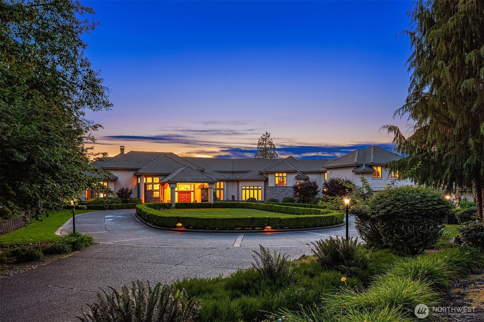 Photo of 21028 Snag Island Drive E, Lake Tapps, WA 98391