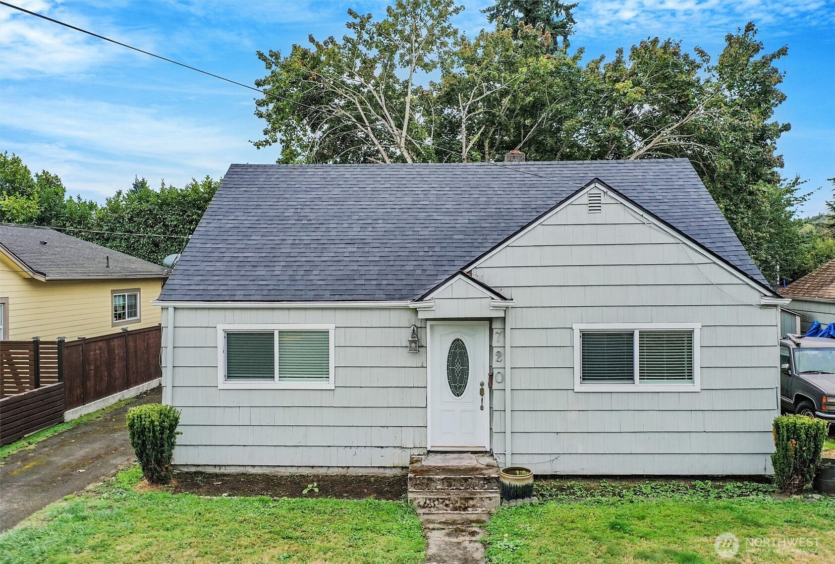 Photo of 720 7th Avenue SW, Puyallup, WA 98371