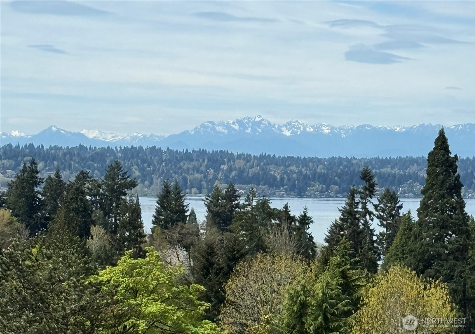 Photo of 208 19th Avenue, Kirkland, WA 98033