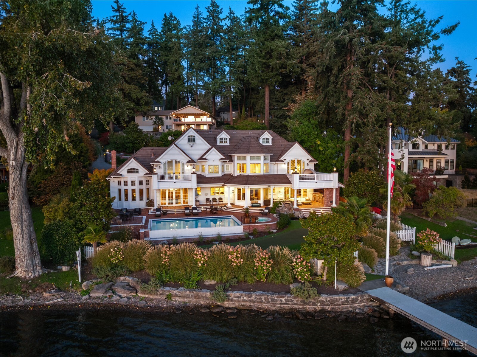 Photo of 3205 106th Avenue SE, Bellevue, WA 98004