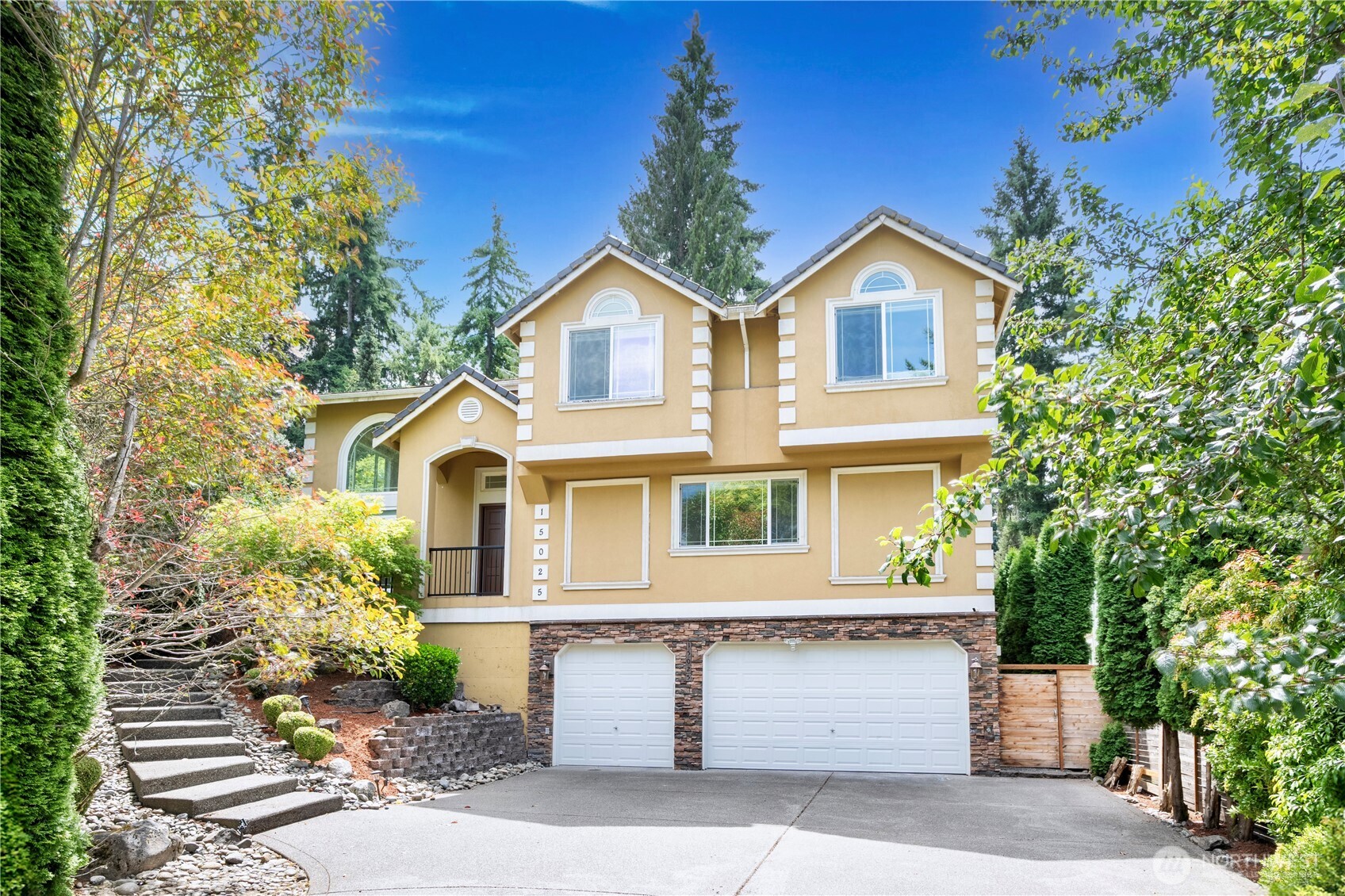 Photo of 15025 SE 43rd Street, Bellevue, WA 98006
