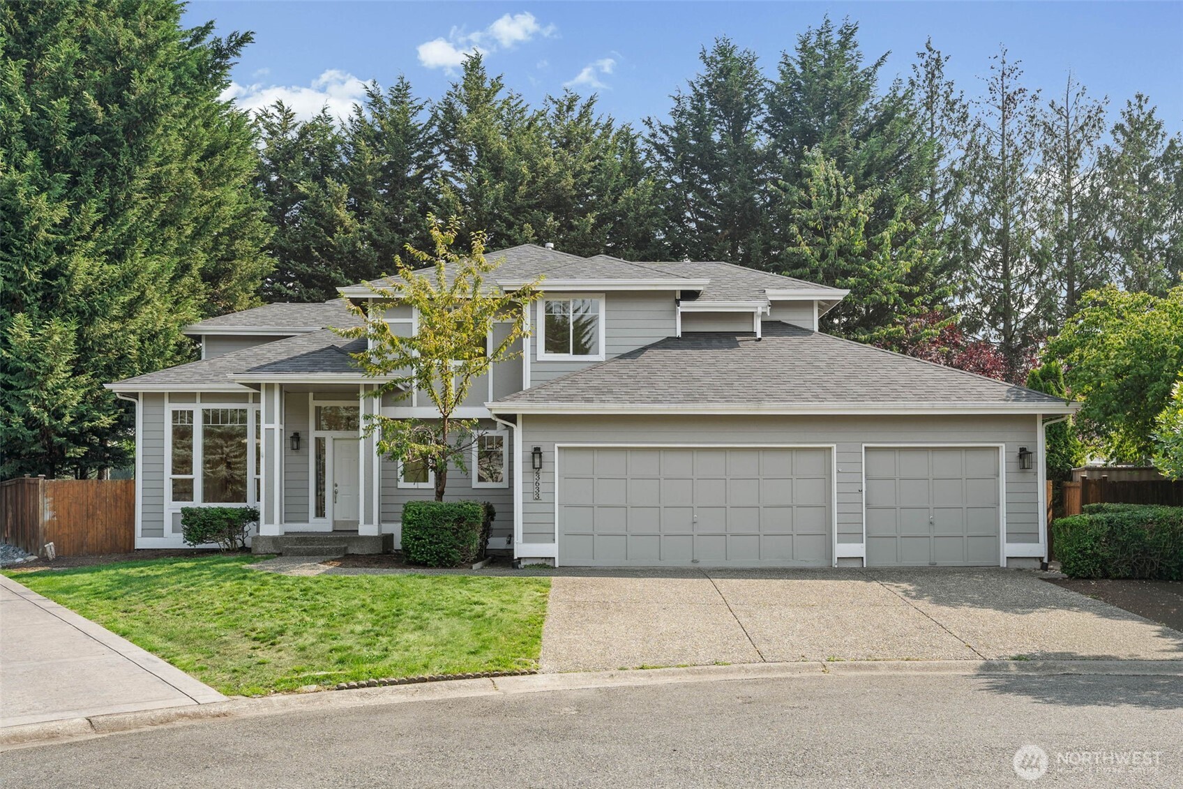 Photo of 23633 SE 267th Place, Maple Valley, WA 98032