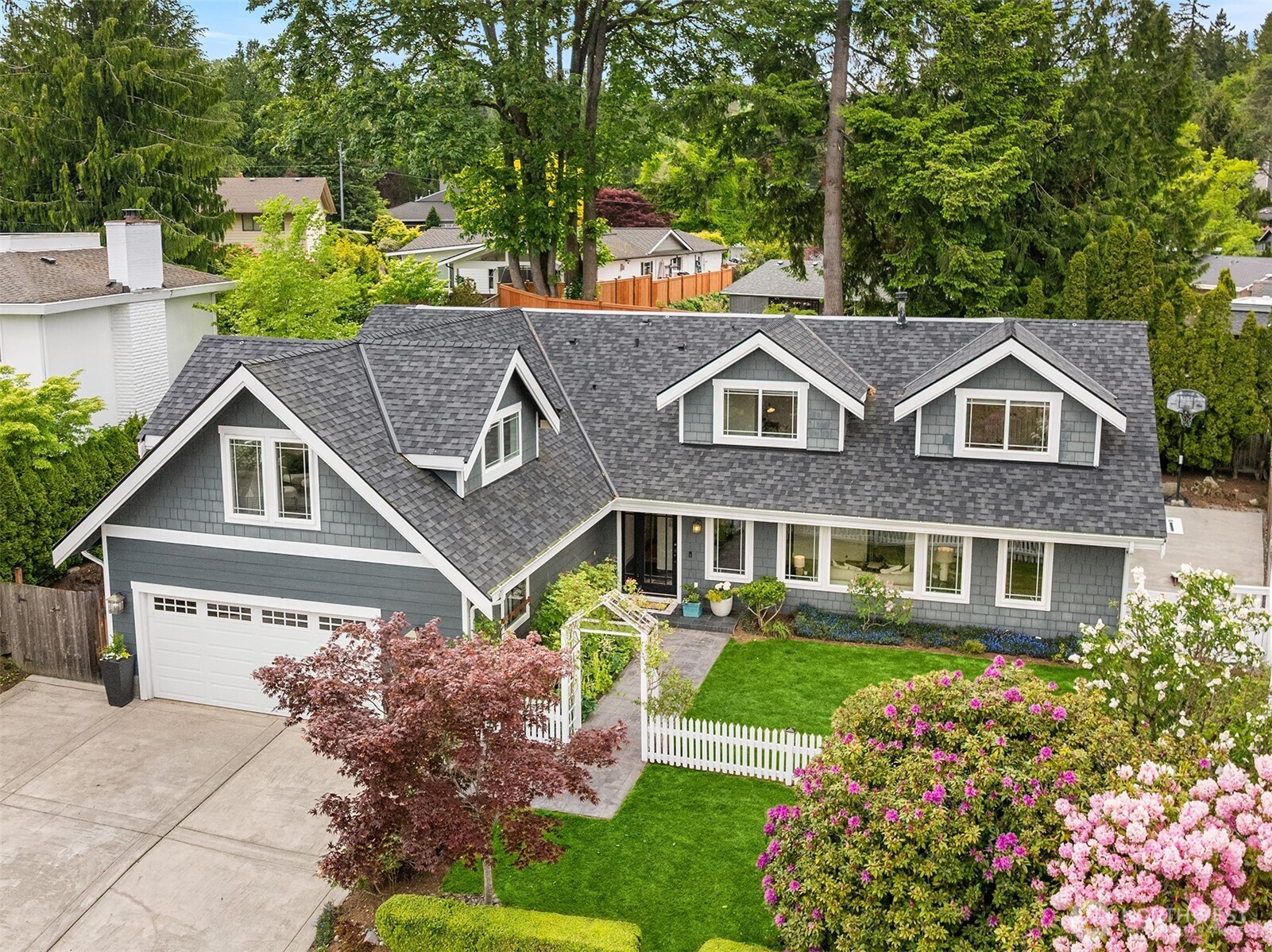 Photo of 1407 177th Avenue NE, Bellevue, WA 98008