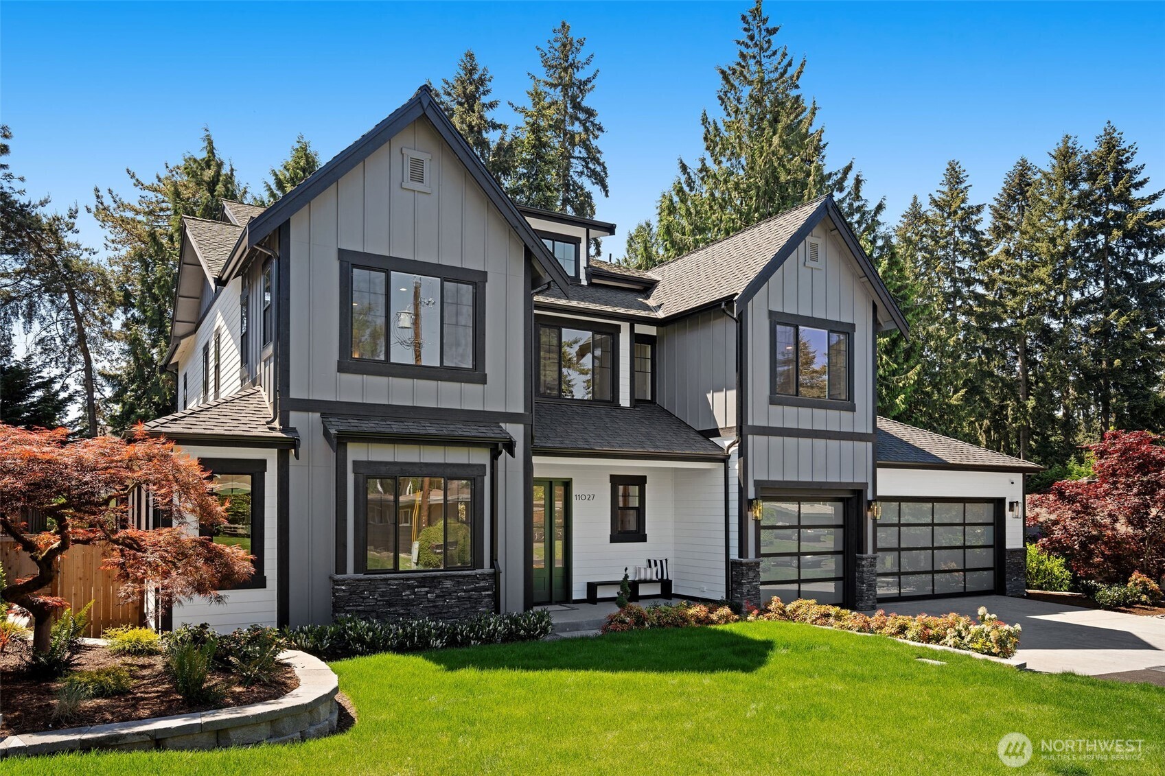 Photo of 11027 SE 30th Place, Bellevue, WA 98004