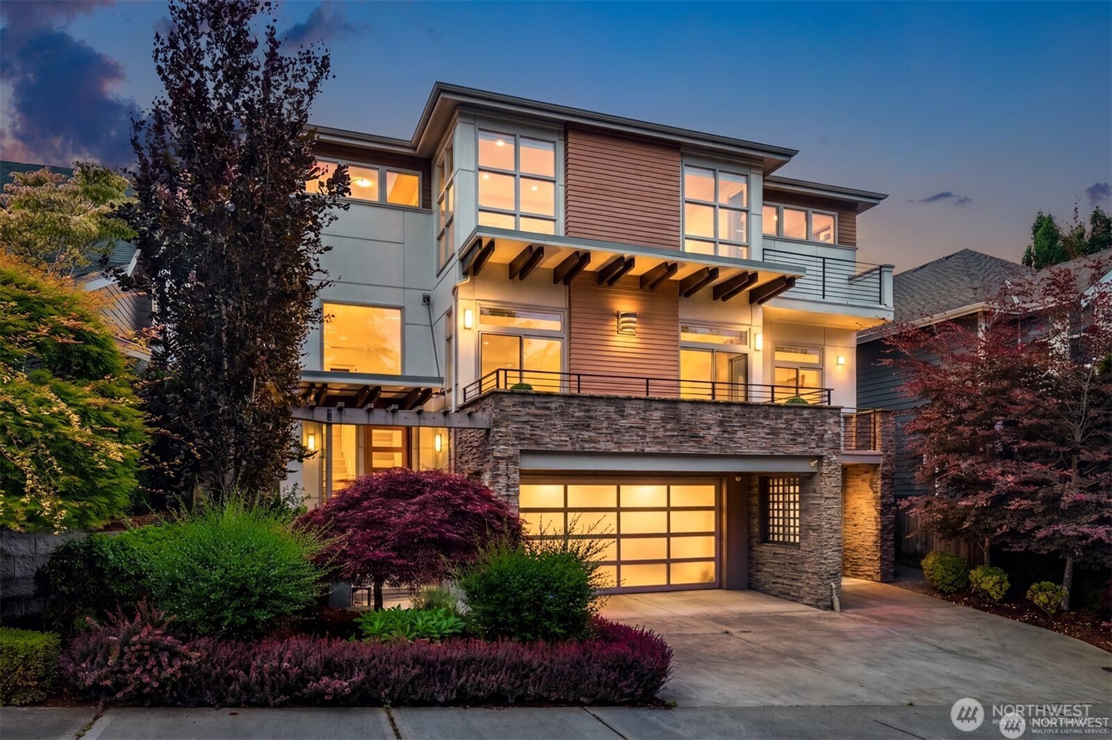 Photo of 1527 Lyons Avenue NE, Renton, WA 98059