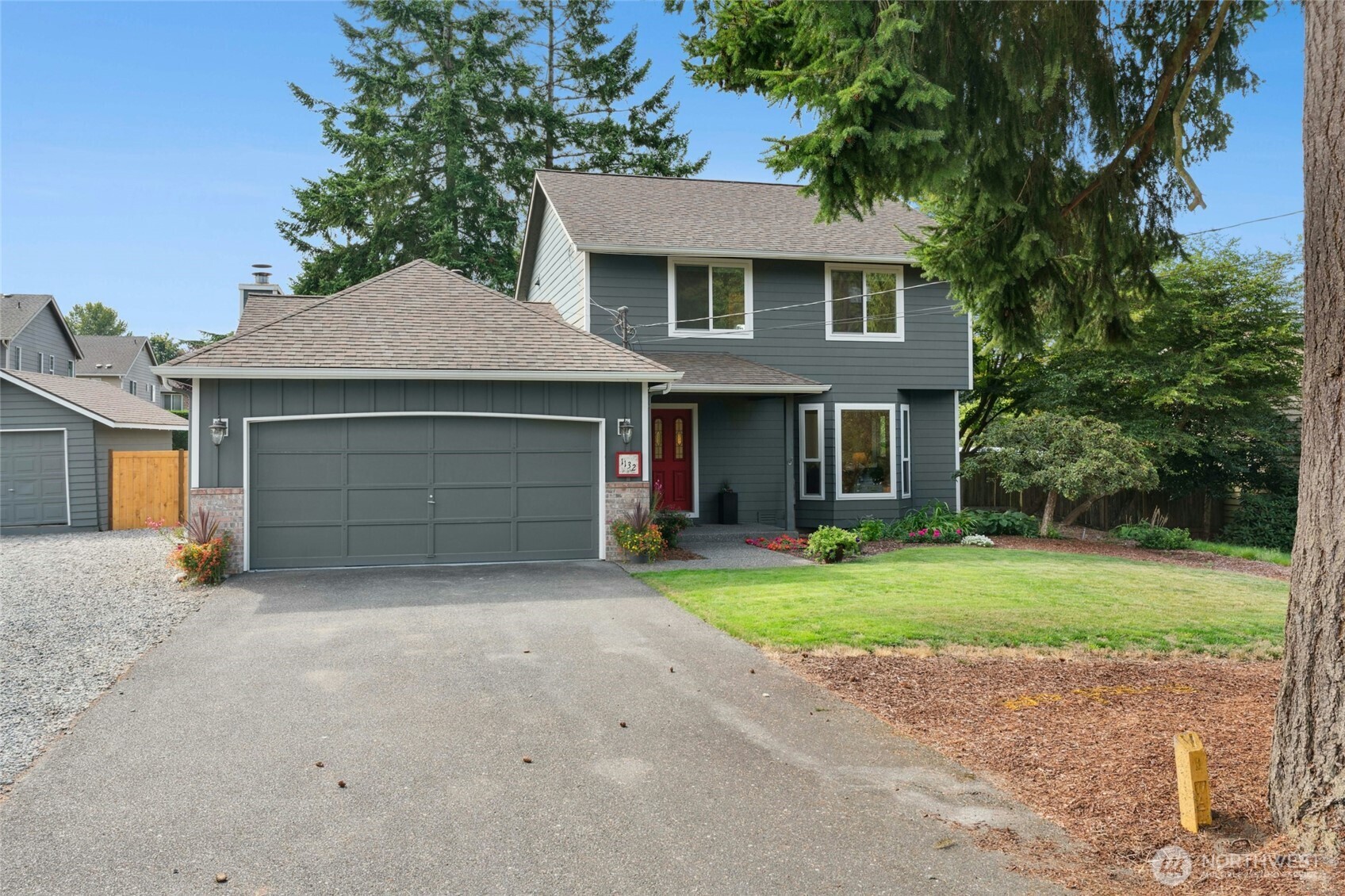 Photo of 1132 Crawford Rd, Lynnwood, WA 98036