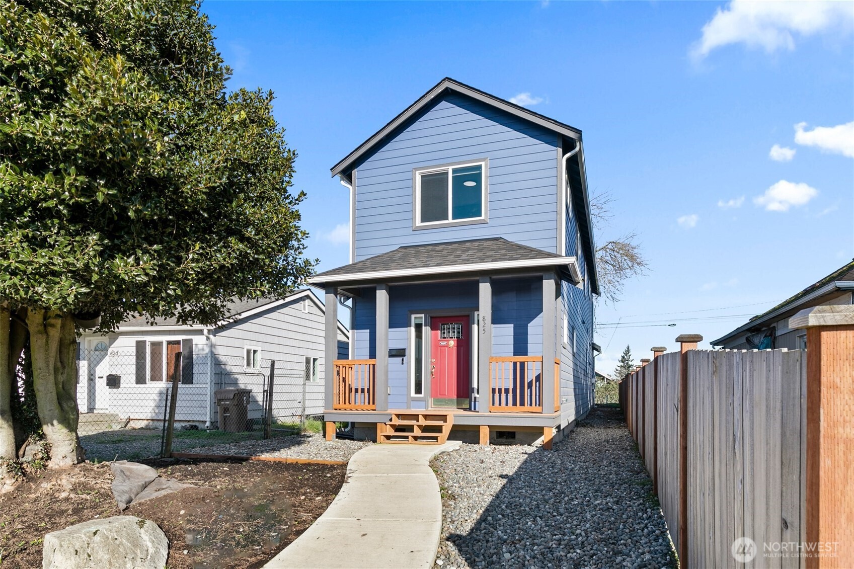 Photo of 825 E 55th Street, Tacoma, WA 98404