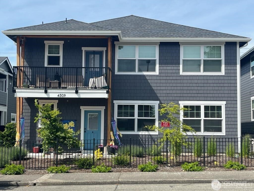 Photo of 4509 6th Avenue, Tacoma, WA 98406