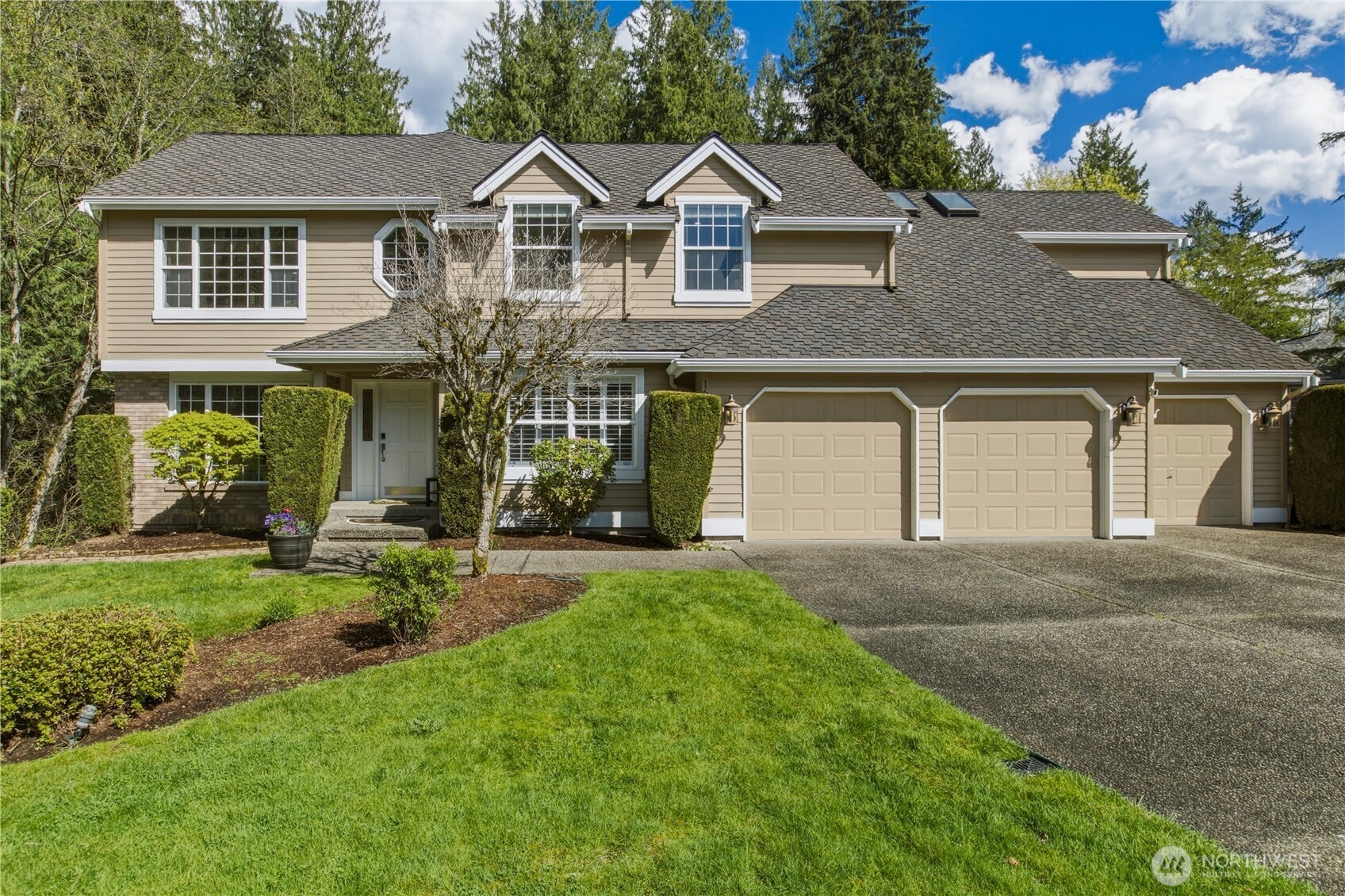 Photo of 16038 SE 127Th Place, Renton, WA 98059