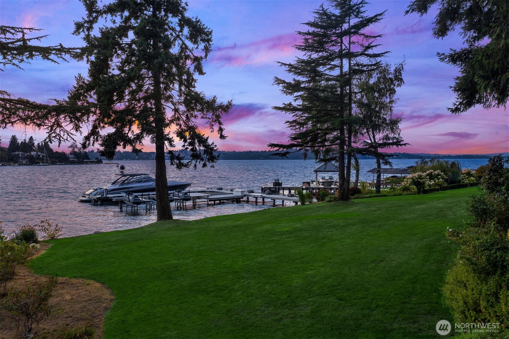 Photo of 3639 Hunts Point Road, Hunts Point, WA 98004