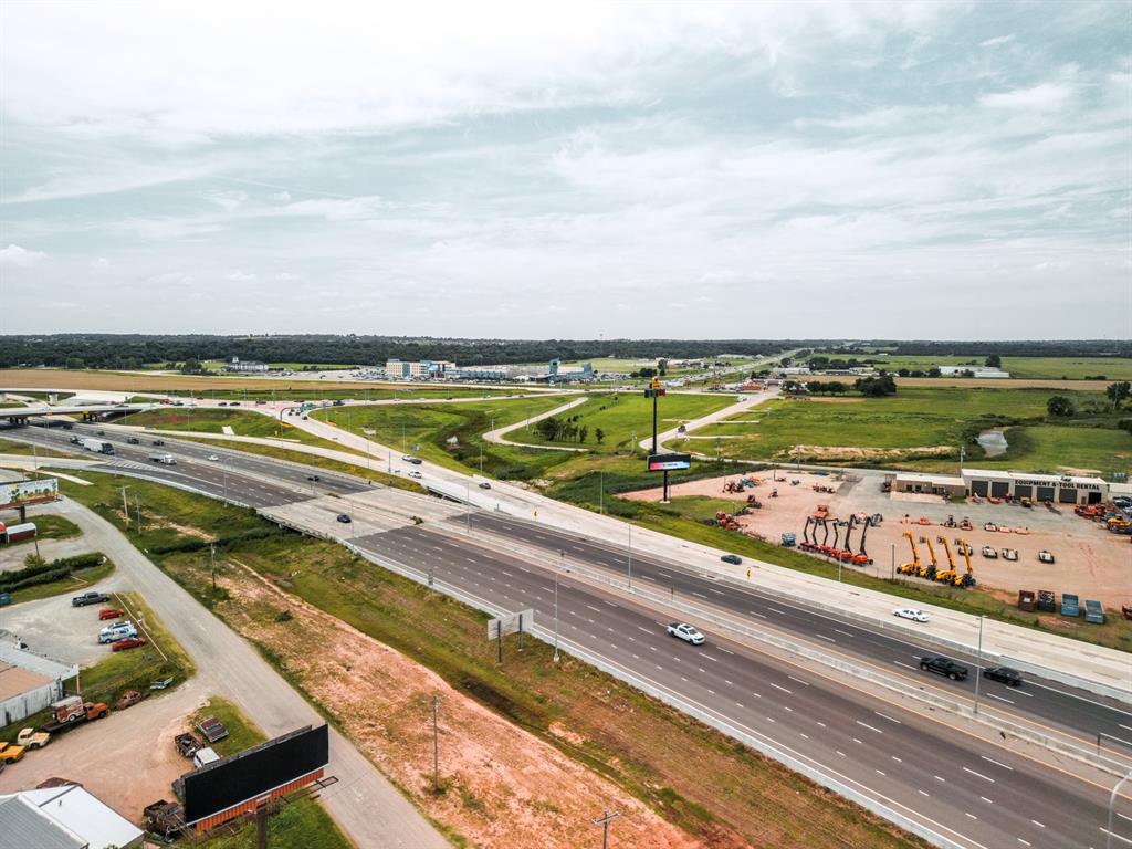 Photo of 3001 S Interstate Drive, Norman, OK 73072