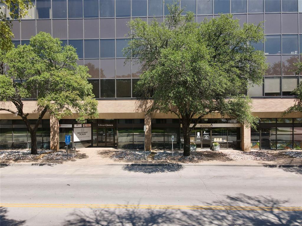 Photo of 333 W Main Street, Ardmore, OK 73401