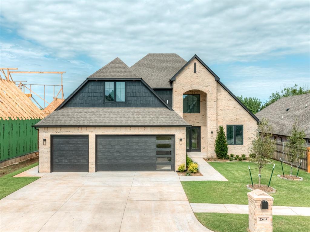 Photo of 2805 Deer Valley Lane, Yukon, OK 73099