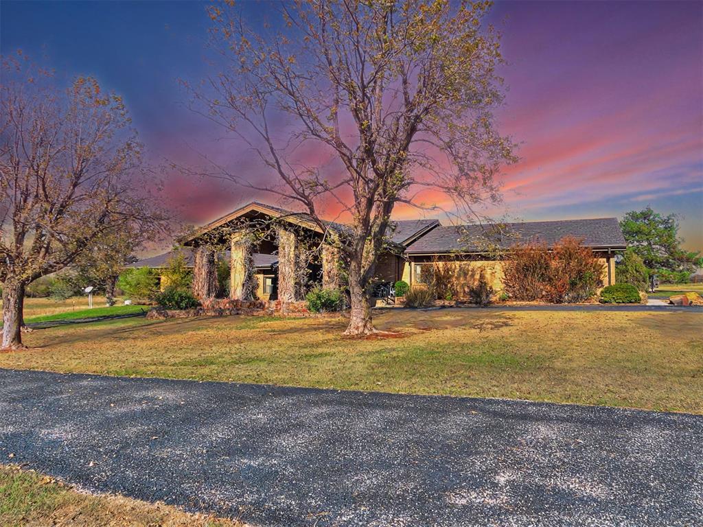 Photo of 2625 W Washington Avenue, Piedmont, OK 73078