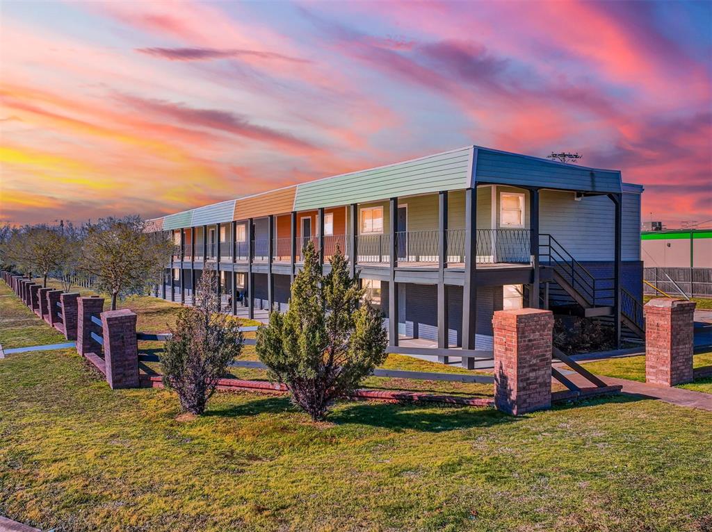 Photo of 1441 NW 92nd Street, Oklahoma City, OK 73114