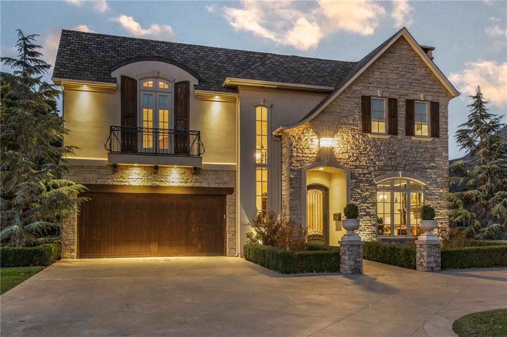 Photo of 1703 Windsor Place, Nichols Hills, OK 73116