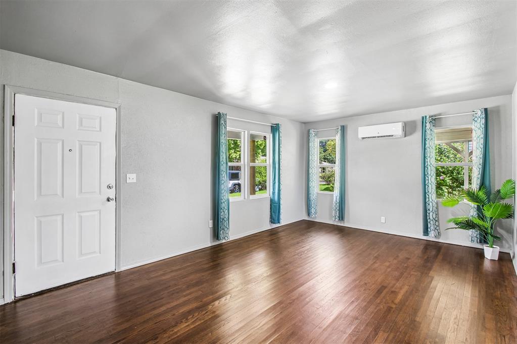 Photo of 804 N Santa Fe Avenue, Purcell, OK 73080