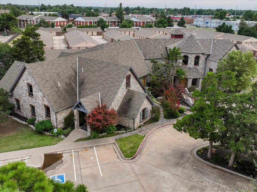 Photo of 4242 N MERIDIAN Avenue, Oklahoma City, OK 73112