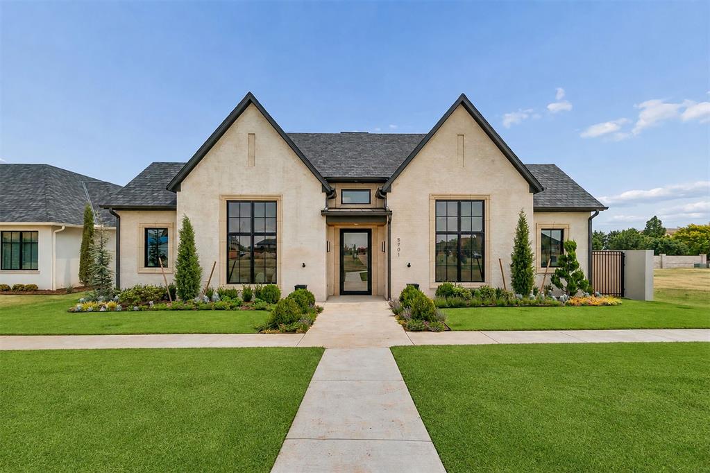 Photo of 5701 Promenade Square, Oklahoma City, OK 73142