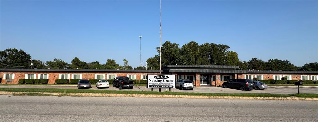 Photo of 2701 S 9th Street, Chickasha, OK 73018