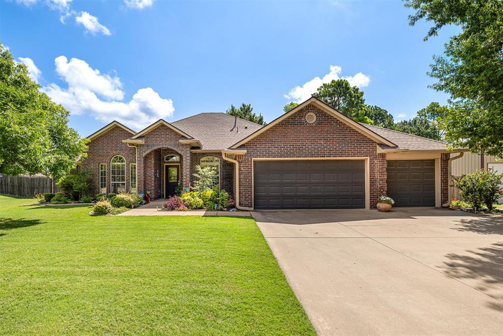Photo of 1103 Woodbrook Drive, Purcell, OK 73080