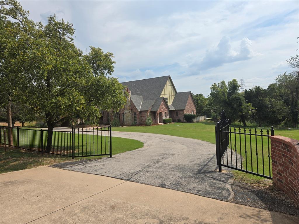 Photo of 2800 E Hefner Road, Oklahoma City, OK 73131